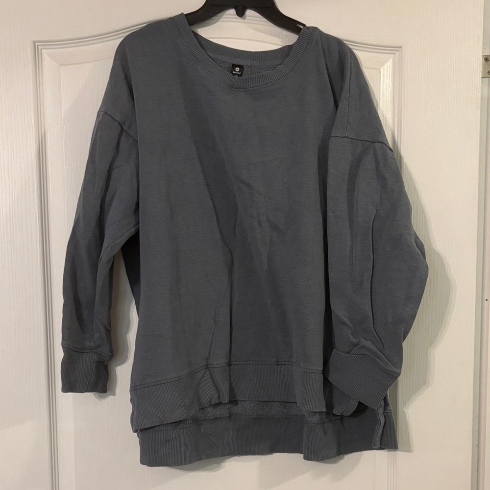 5 for $25!! 90 Degree By Reflex Heather Gray Pullover
